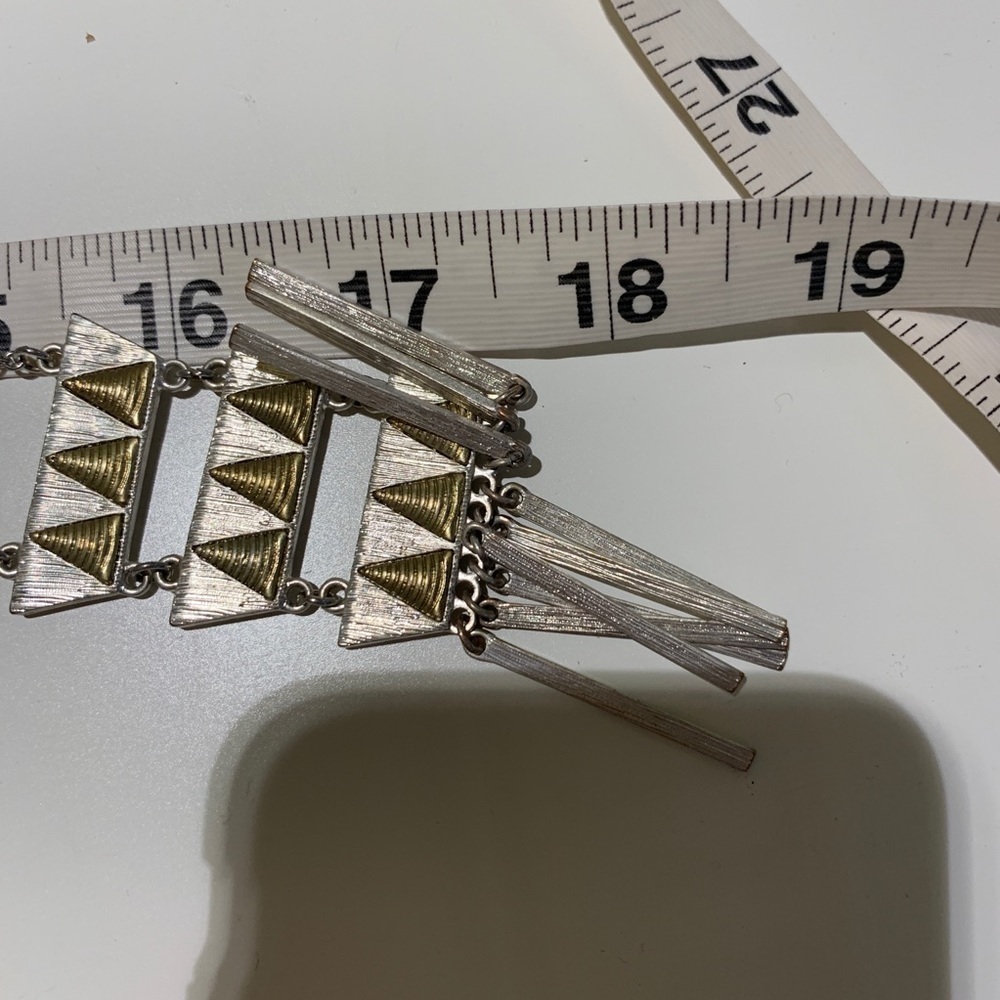 Long necklace - Picture 3 of 4